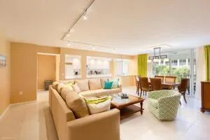 110 Half Moon Circle #E2
