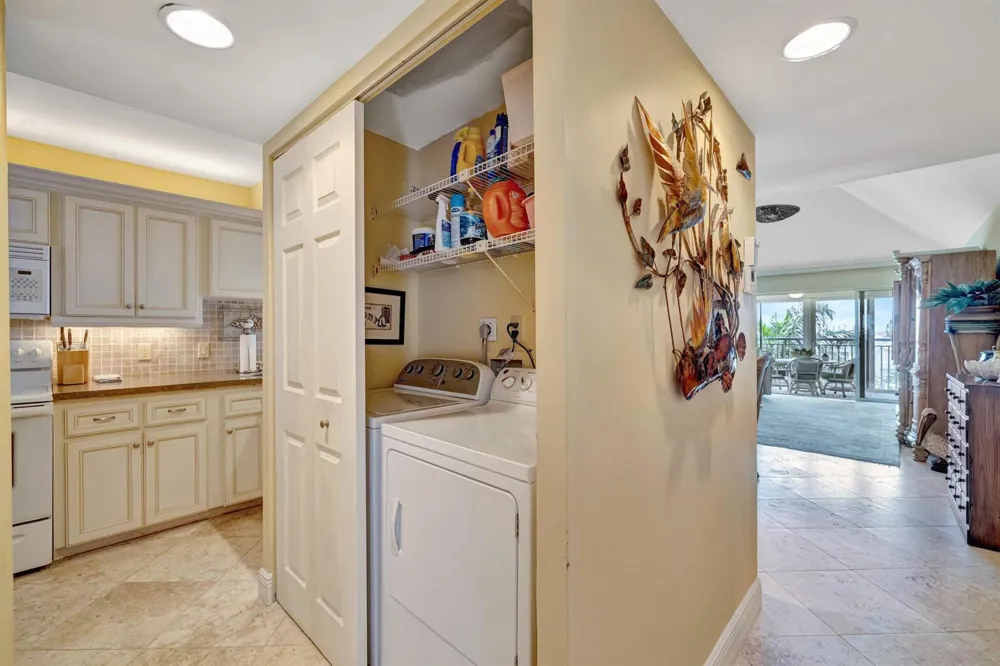 1555 NE Ocean Boulevard #402 Stuart, FL 34996