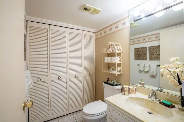 4200 S Ocean Boulevard #503 South Palm Beach, FL 33480
