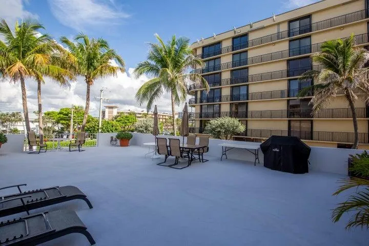 4200 S Ocean Boulevard #503 South Palm Beach, FL 33480