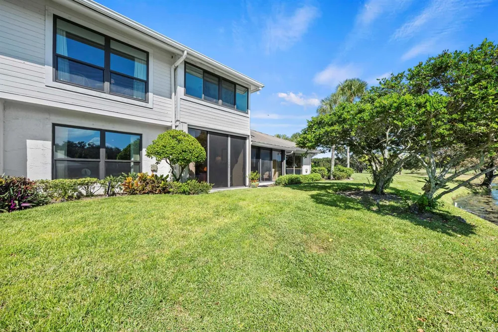 5610 SE Foxcross Place Stuart, FL 34997