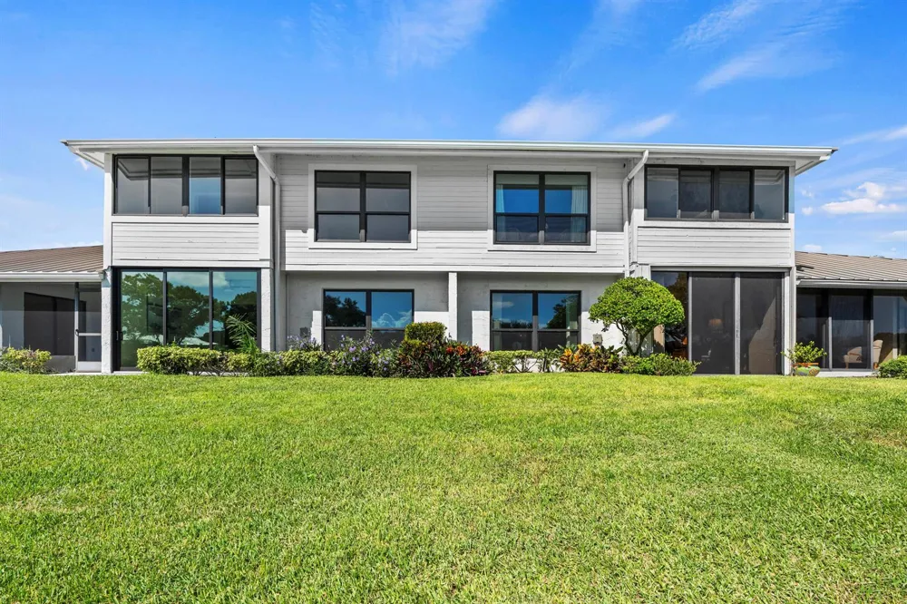 5610 SE Foxcross Place Stuart, FL 34997