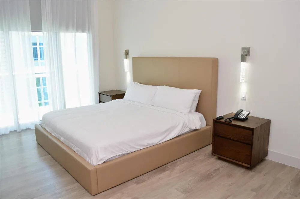 777 Ocean Drive #N522 Hollywood, FL 33019