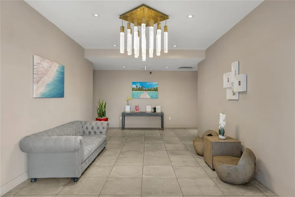 777 Ocean Drive #N522 Hollywood, FL 33019