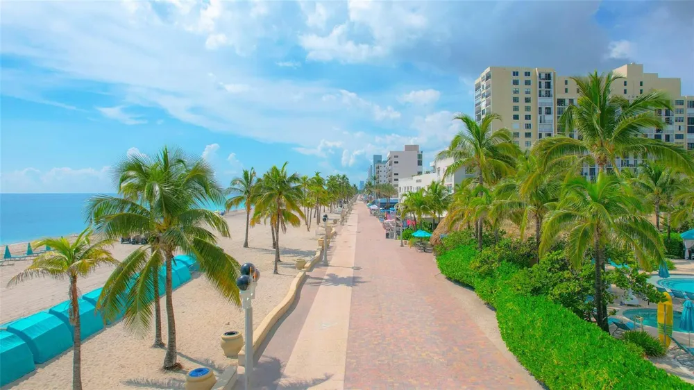 777 Ocean Drive #N522 Hollywood, FL 33019