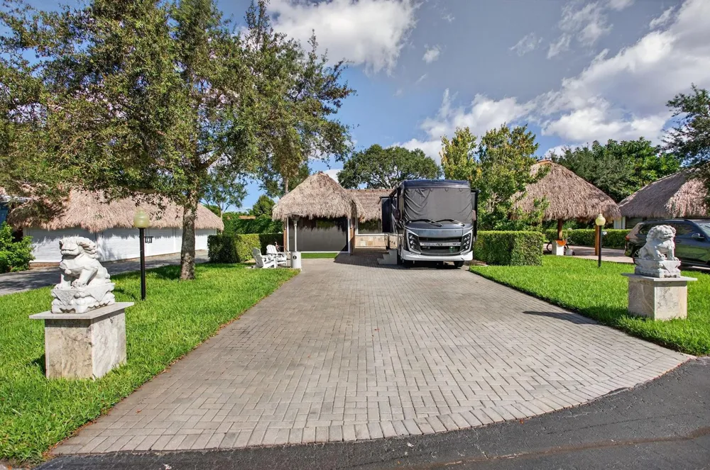 161 Cortez Drive #161 Margate, FL 33068