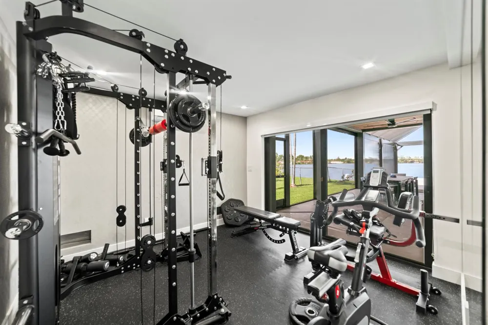 2511 NE 209th Terrace Miami, FL 33180