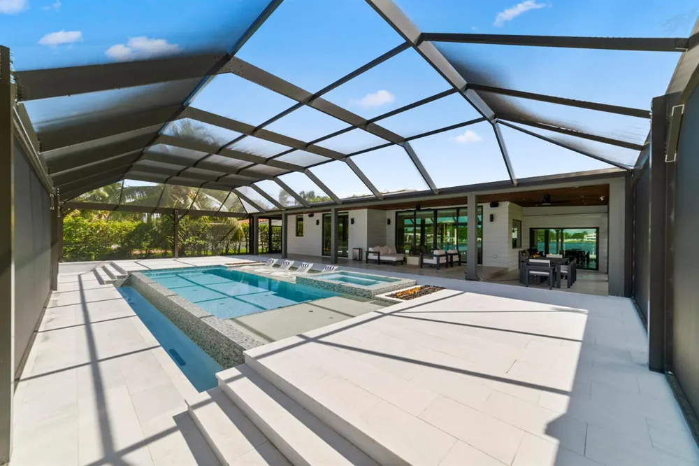 2511 NE 209th Terrace Miami, FL 33180