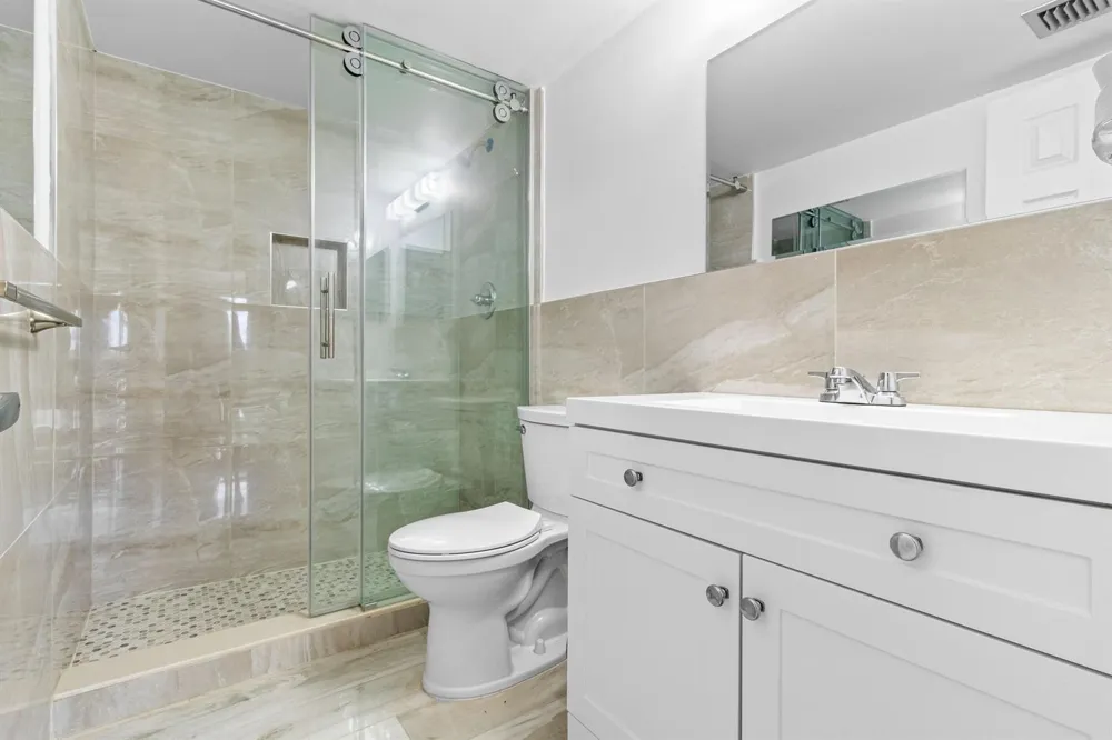 3580 S Ocean Boulevard #2a South Palm Beach, FL 33480