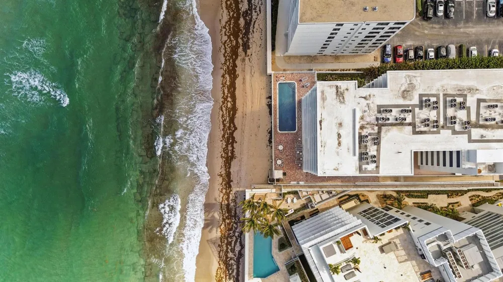 3580 S Ocean Boulevard #2a South Palm Beach, FL 33480