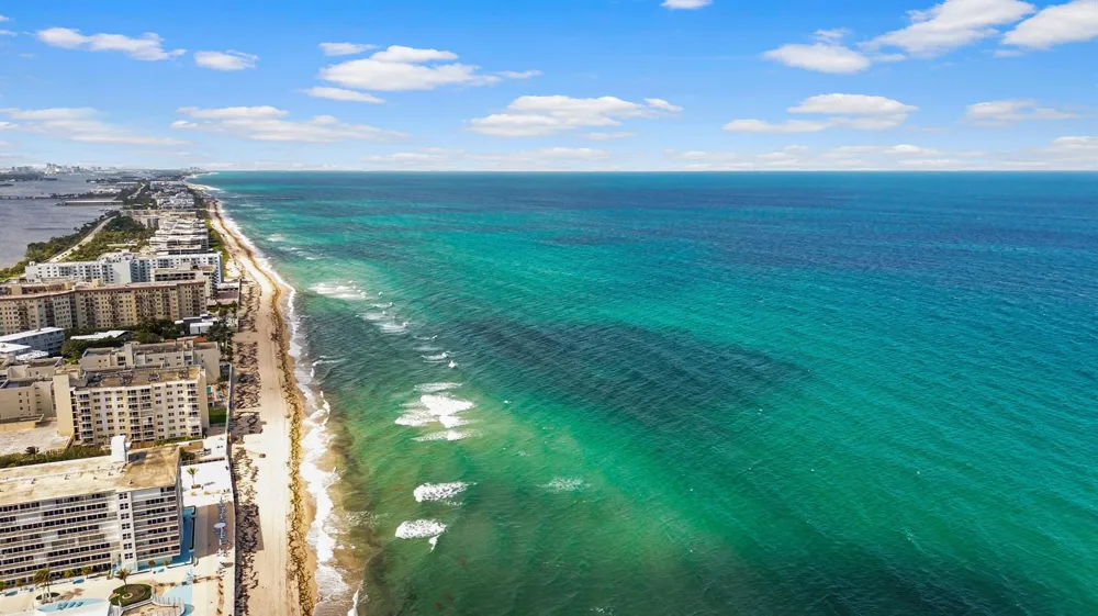 3580 S Ocean Boulevard #2a South Palm Beach, FL 33480