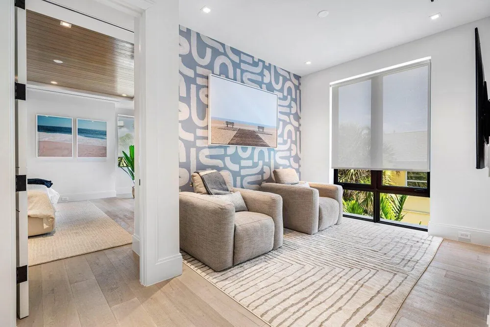 514 NE 7th Avenue Delray Beach, FL 33483