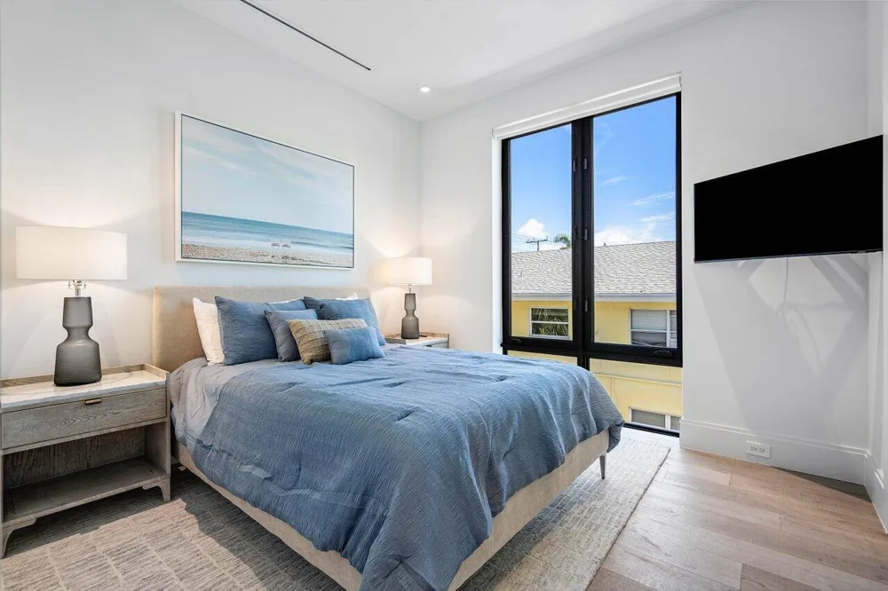 514 NE 7th Avenue Delray Beach, FL 33483
