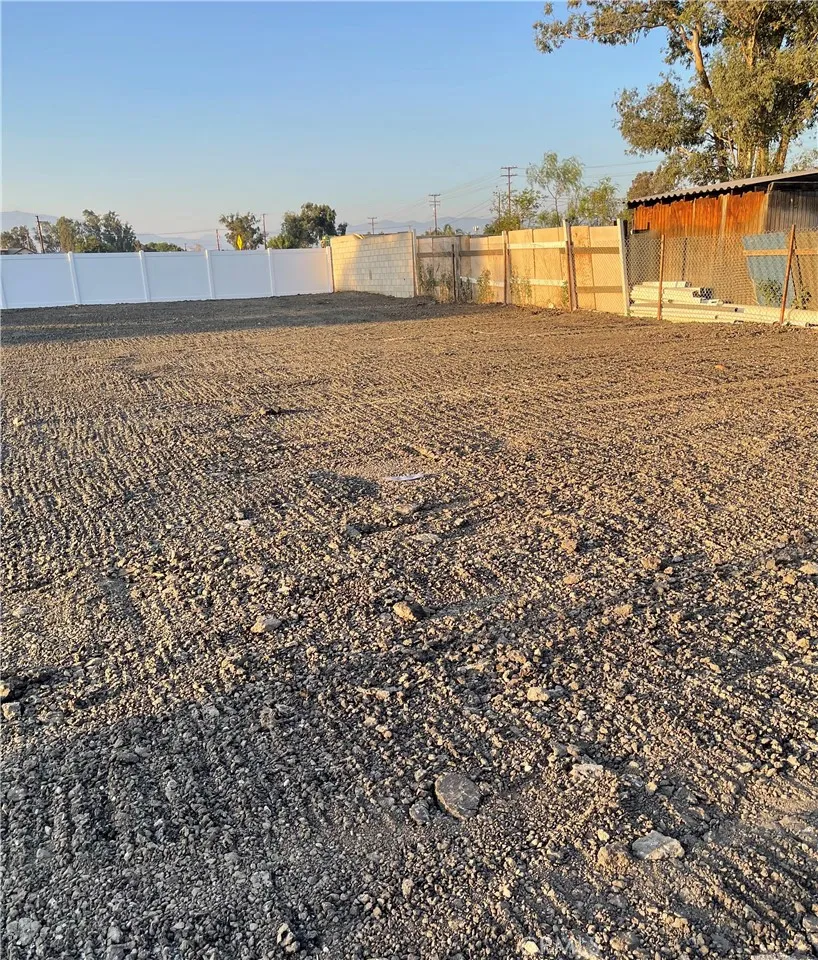14650 Boyle Avenue Fontana, CA 92337