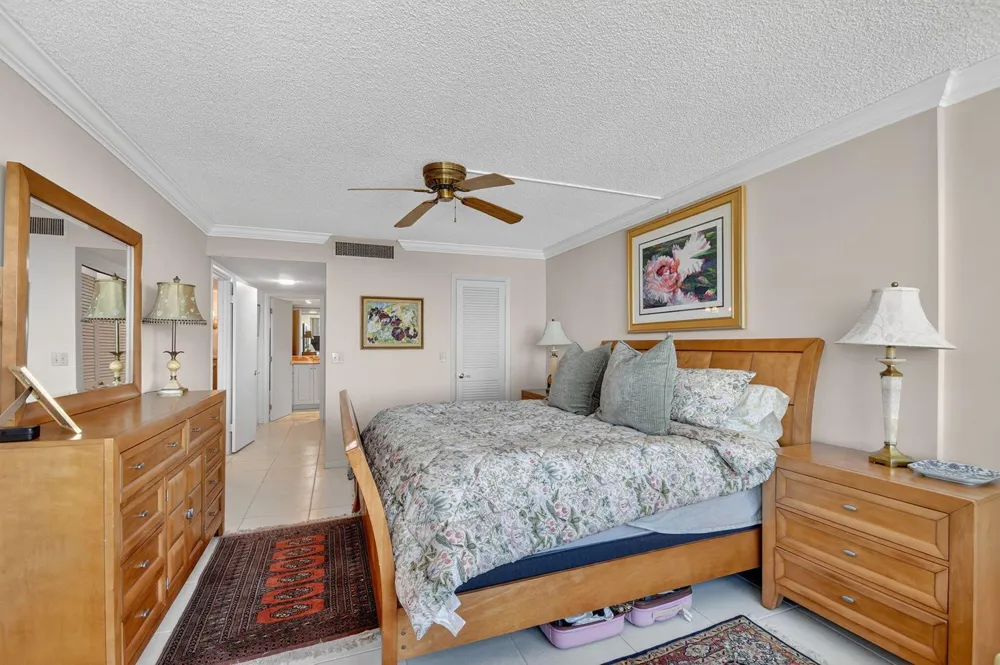 3589 S Ocean Boulevard #608 South Palm Beach, FL 33480