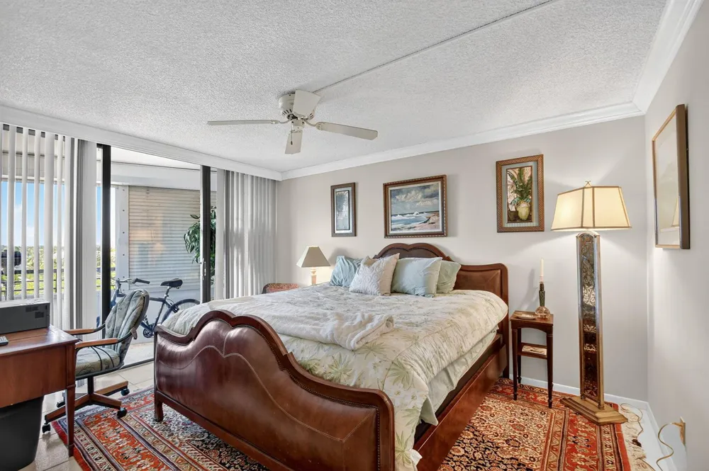 3589 S Ocean Boulevard #608 South Palm Beach, FL 33480