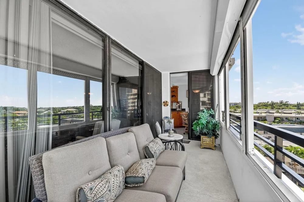 3589 S Ocean Boulevard #608 South Palm Beach, FL 33480