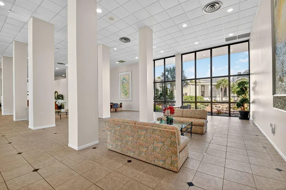 3589 S Ocean Boulevard #608 South Palm Beach, FL 33480