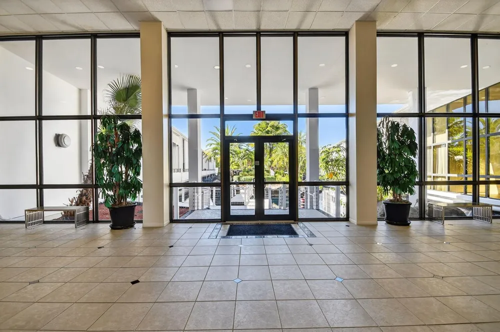 3589 S Ocean Boulevard #608 South Palm Beach, FL 33480