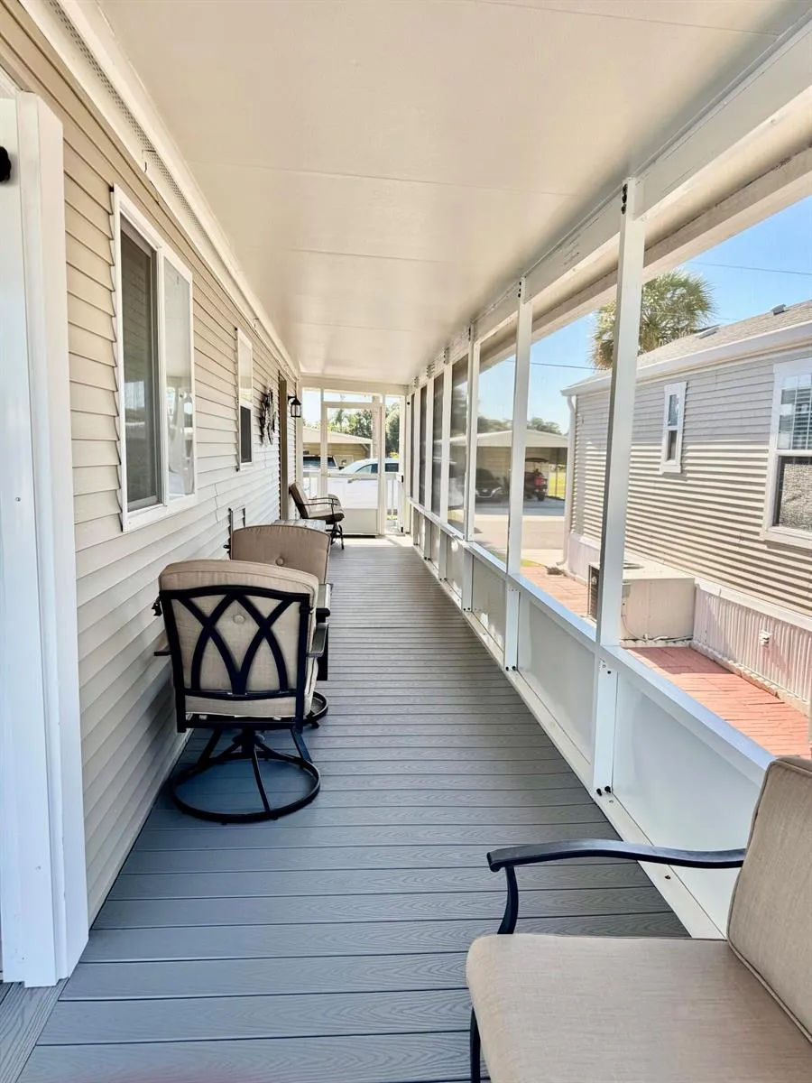 24 Shell Road Okeechobee, FL 34974