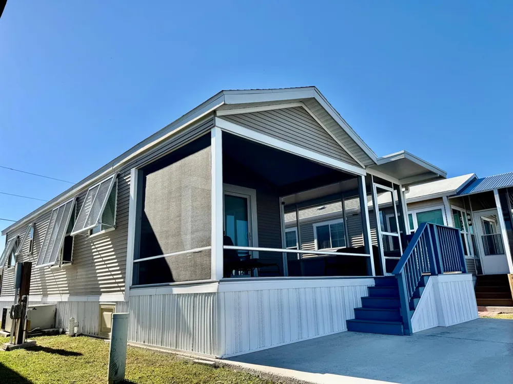 24 Shell Road Okeechobee, FL 34974