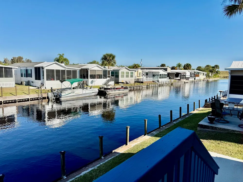 24 Shell Road Okeechobee, FL 34974