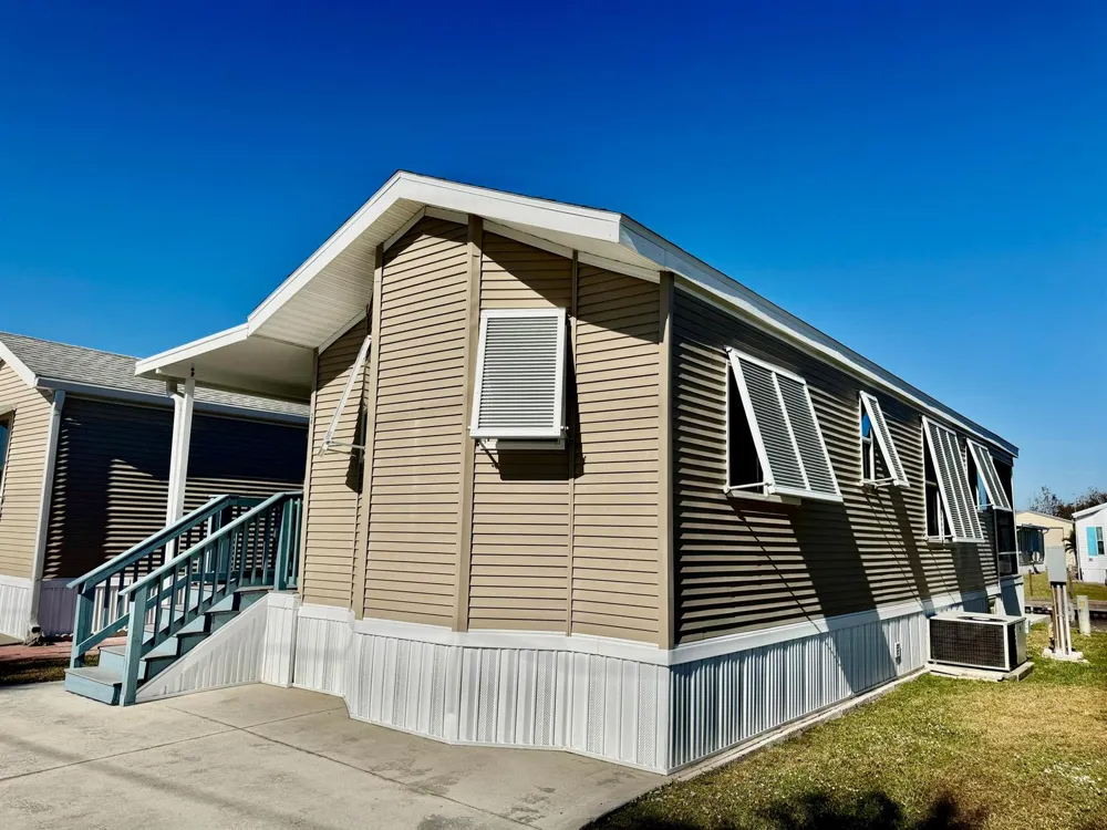 24 Shell Road Okeechobee, FL 34974