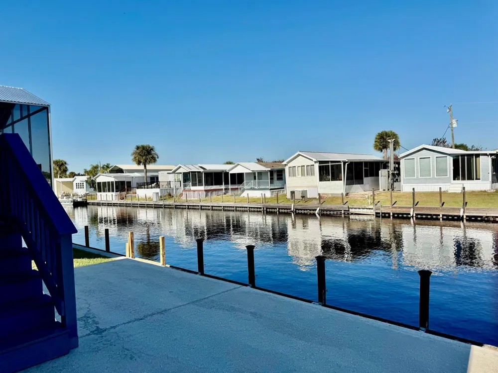 24 Shell Road Okeechobee, FL 34974
