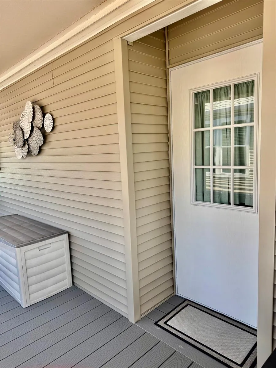 24 Shell Road Okeechobee, FL 34974