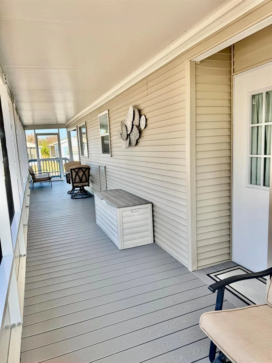 24 Shell Road Okeechobee, FL 34974