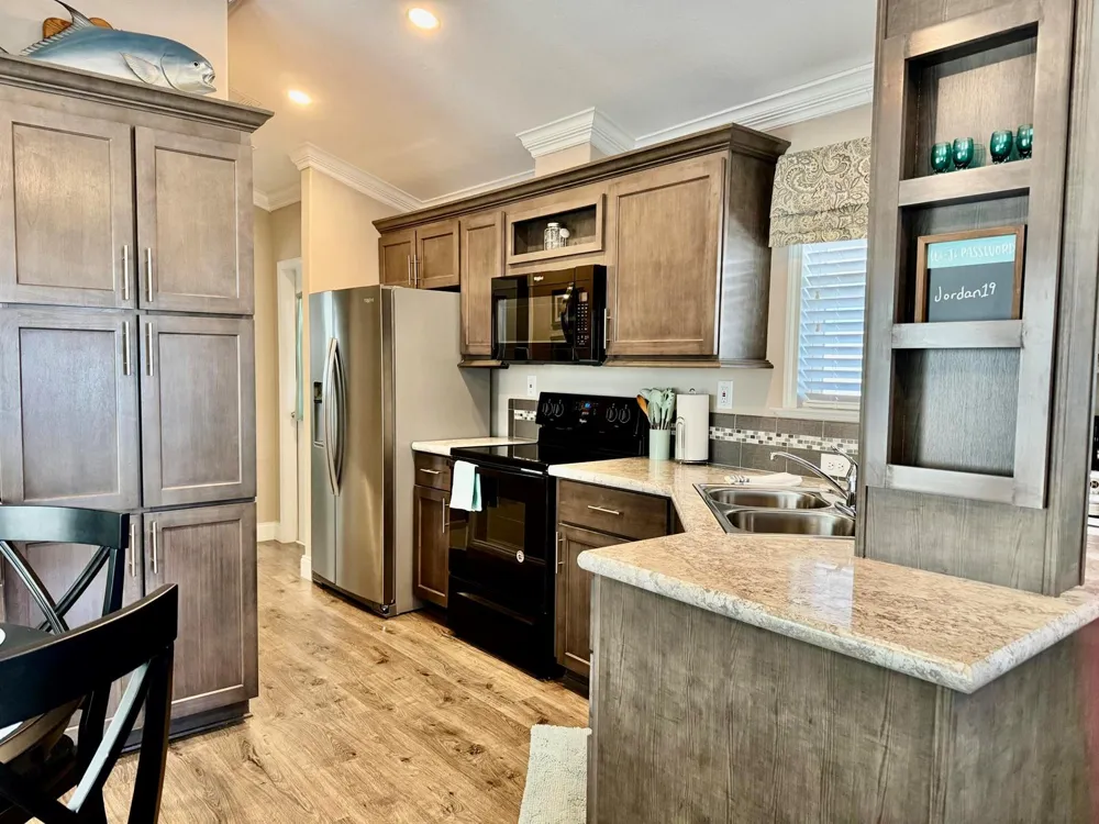 24 Shell Road Okeechobee, FL 34974