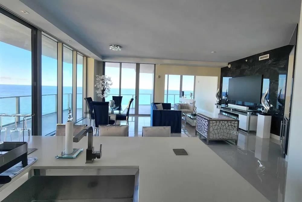 3100 Ocean Drive #H-1503 Singer Island, FL 33404