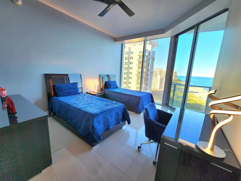 3100 Ocean Drive #H-1503 Singer Island, FL 33404