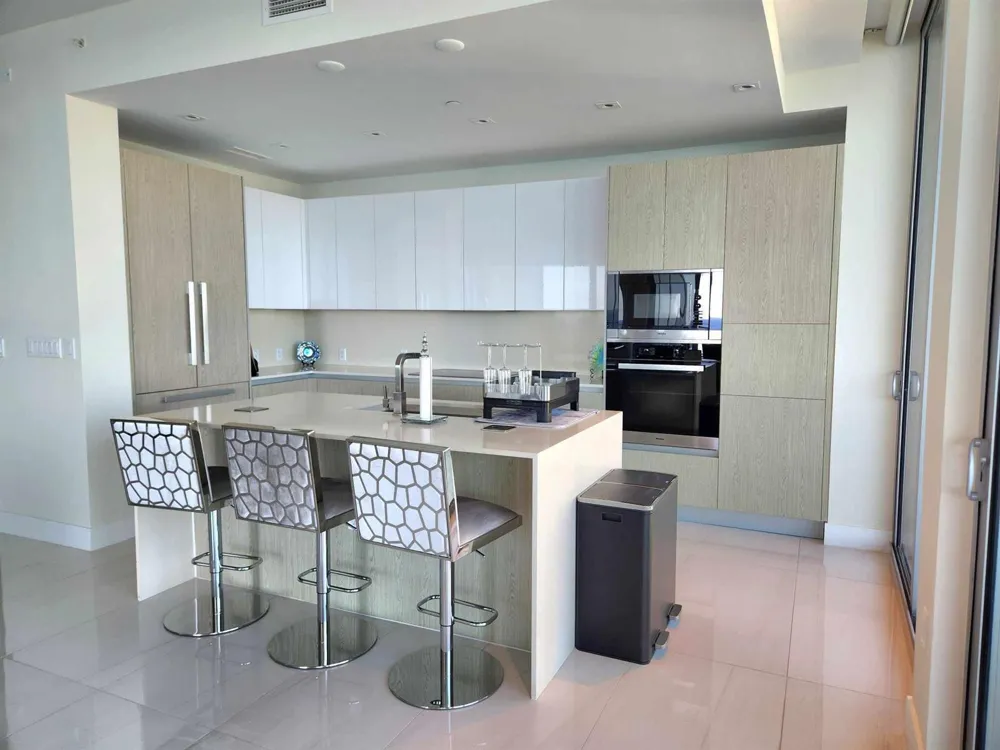 3100 Ocean Drive #H-1503 Singer Island, FL 33404