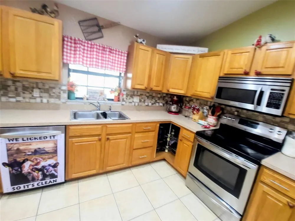 1153 Jerdik Drive Moore Haven, FL 33471