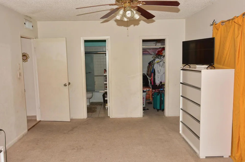 2050 Oleander Boulevard #5-306 Fort Pierce, FL 34950