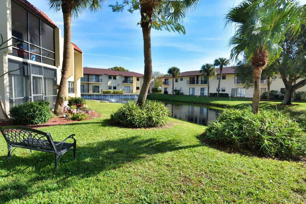 2050 Oleander Boulevard #5-306 Fort Pierce, FL 34950