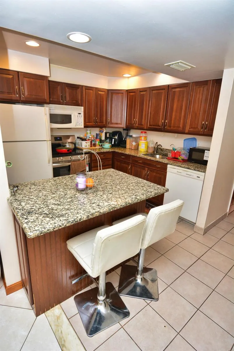 2050 Oleander Boulevard #5-306 Fort Pierce, FL 34950