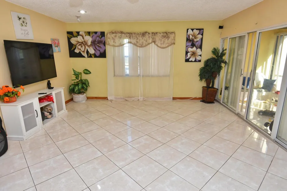 2050 Oleander Boulevard #5-306 Fort Pierce, FL 34950