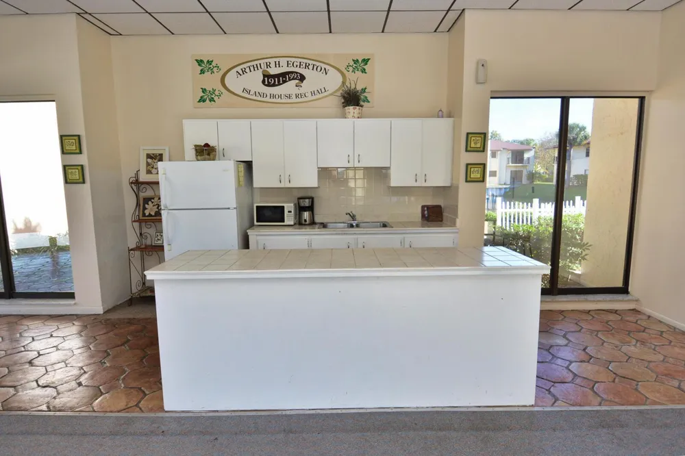2050 Oleander Boulevard #5-306 Fort Pierce, FL 34950
