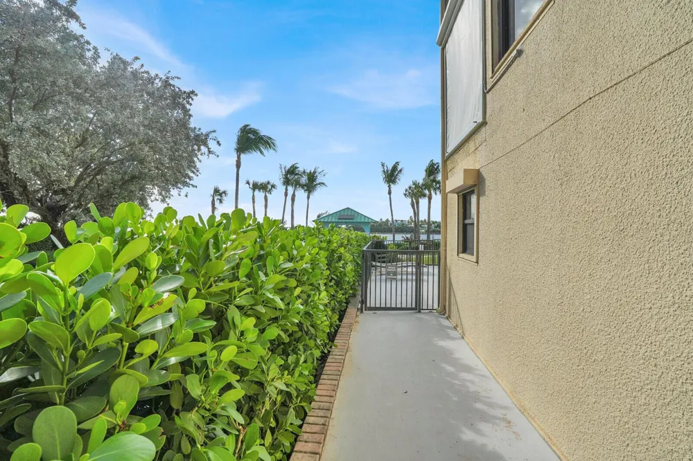 300 Inlet Way #2 Palm Beach Shores, FL 33404