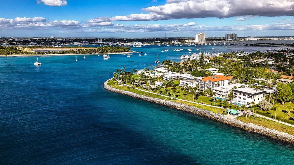 300 Inlet Way #2 Palm Beach Shores, FL 33404