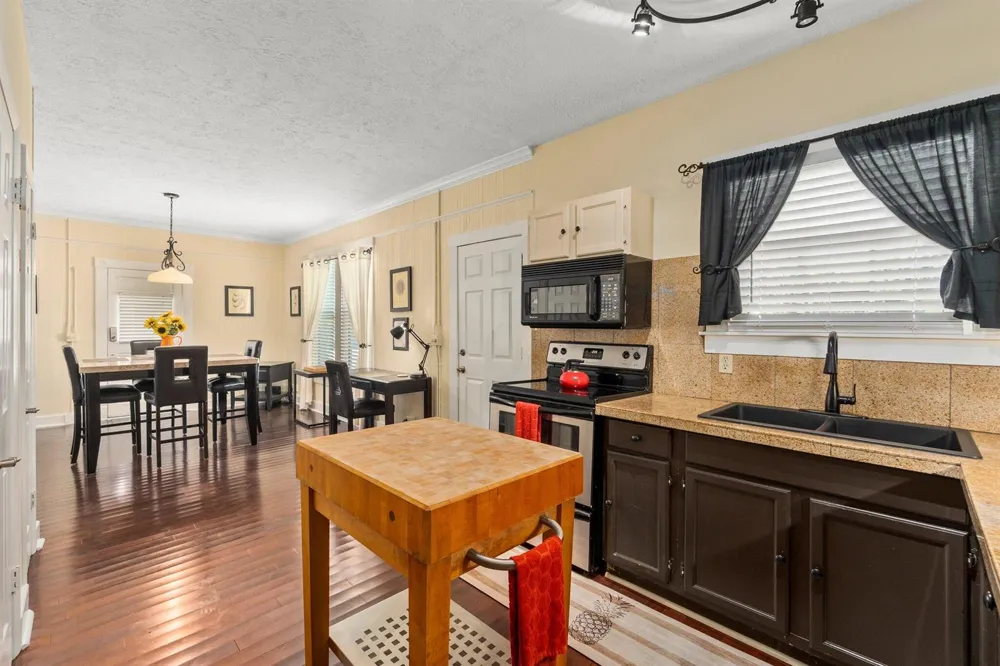 518 2nd Street Fort Pierce, FL 34950