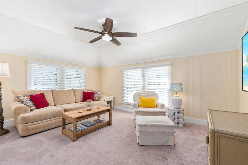 518 2nd Street Fort Pierce, FL 34950
