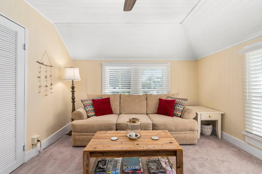 518 2nd Street Fort Pierce, FL 34950