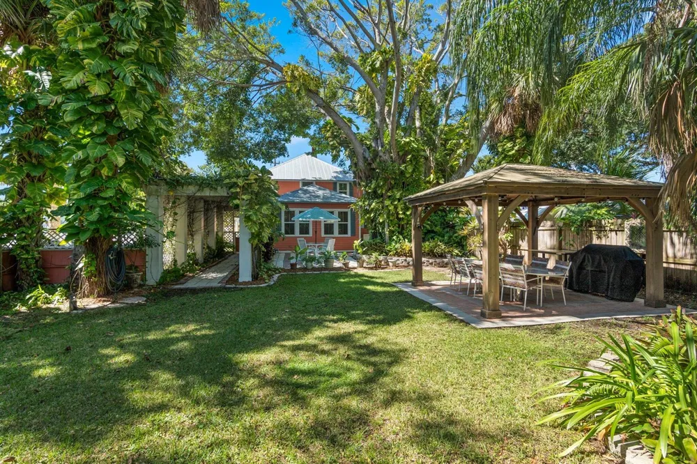 518 2nd Street Fort Pierce, FL 34950