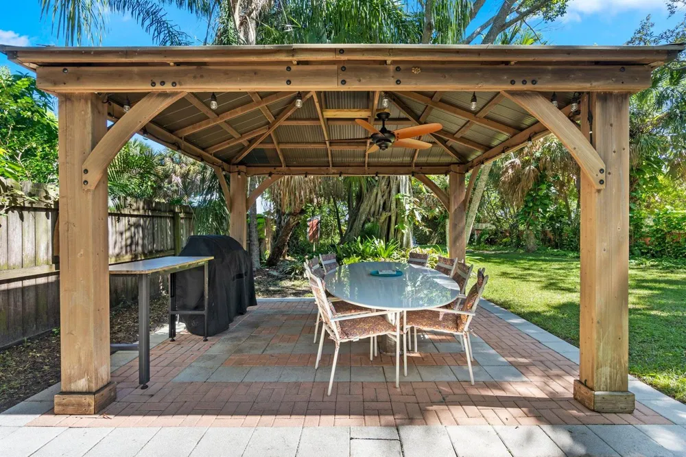 518 2nd Street Fort Pierce, FL 34950