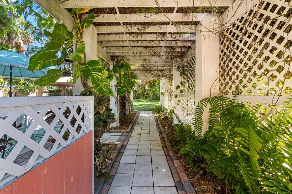 518 2nd Street Fort Pierce, FL 34950