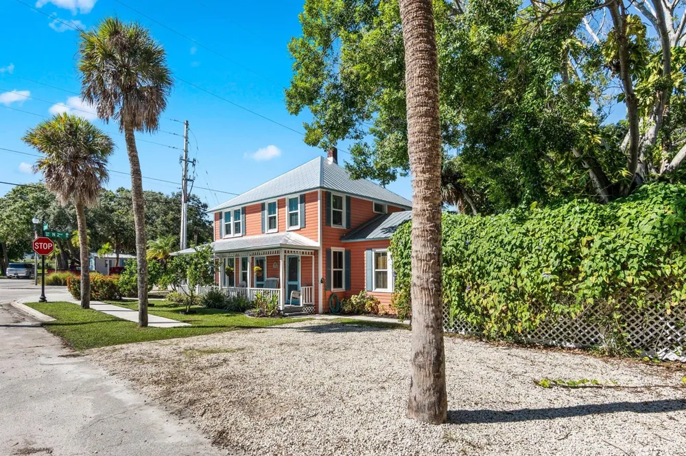 518 2nd Street Fort Pierce, FL 34950