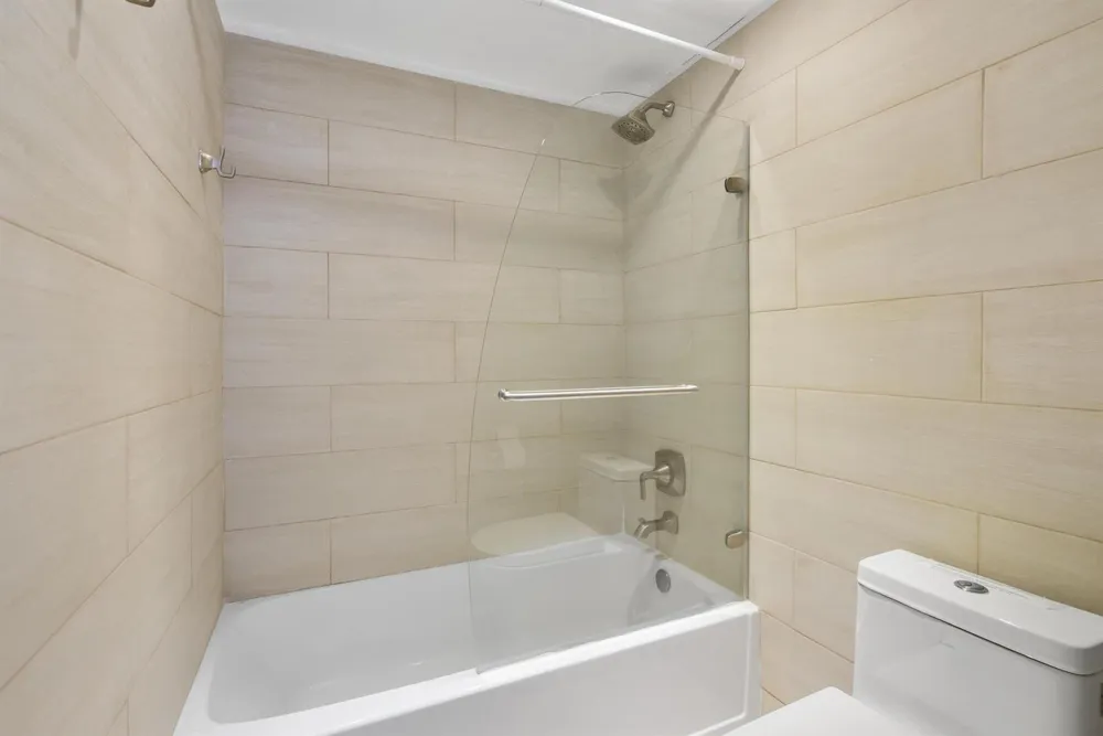 4001 S Ocean Drive #8E Hollywood, FL 33019